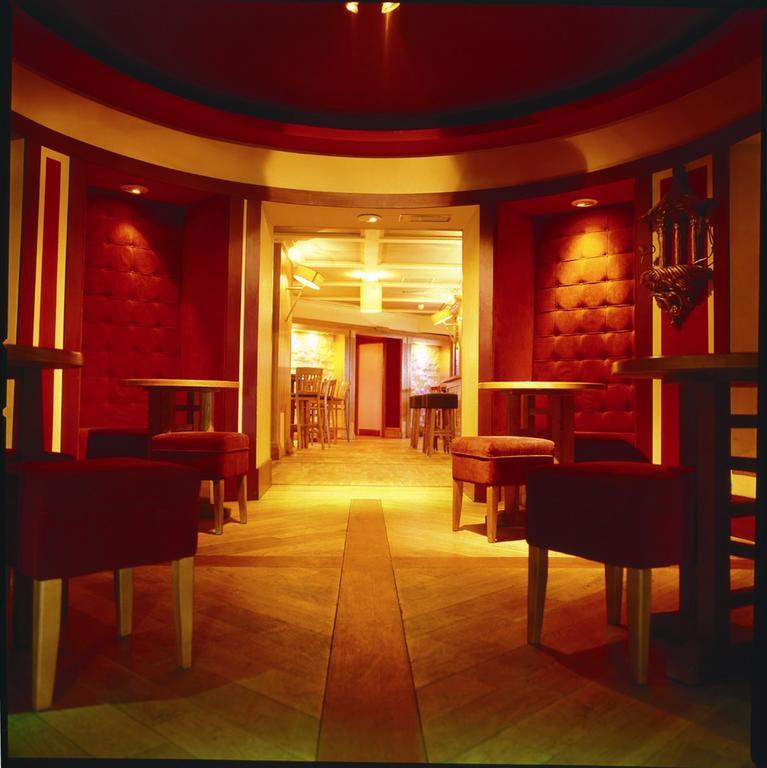 Carnegie Court Hotel Swords Exterior photo