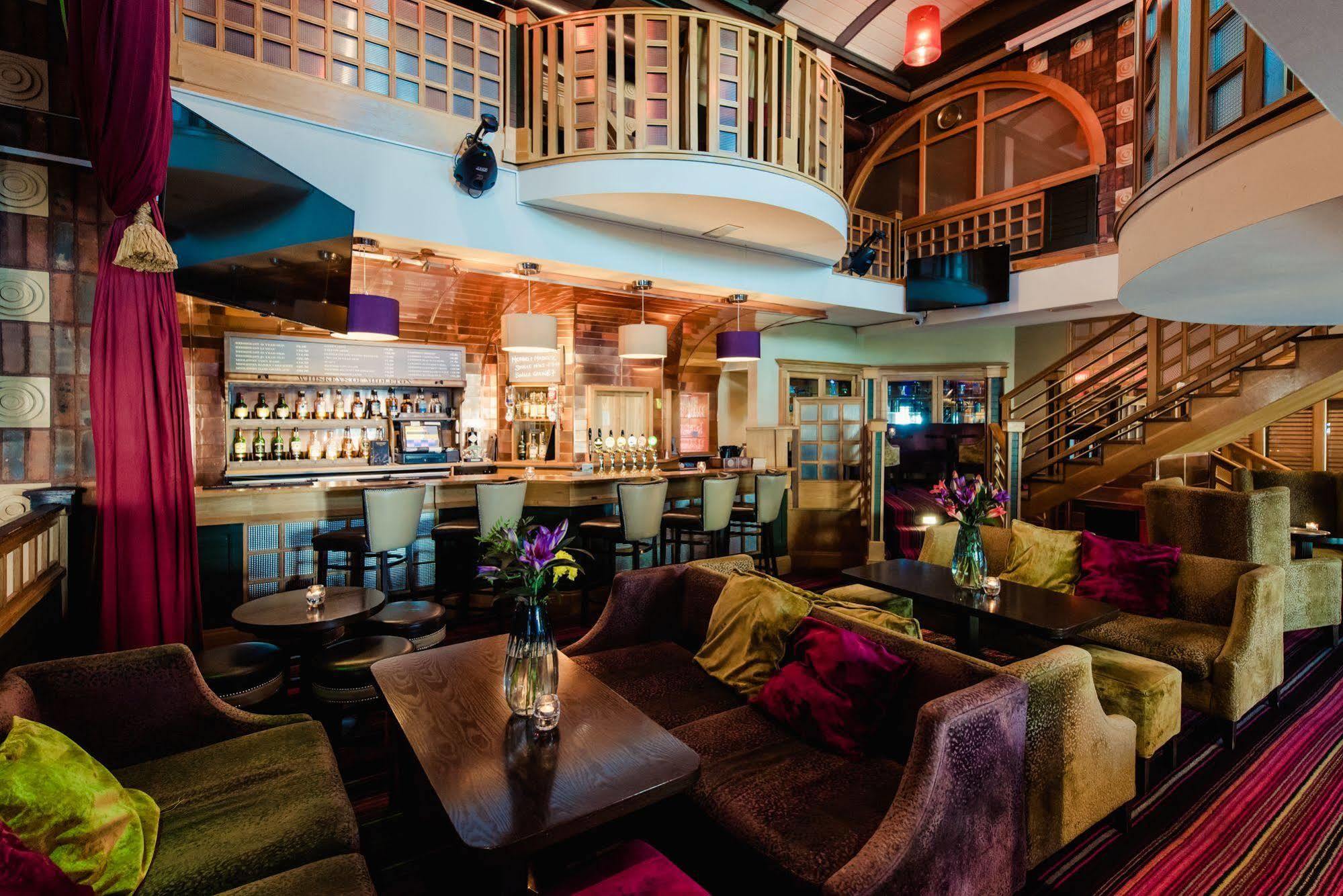 Carnegie Court Hotel Swords Exterior photo